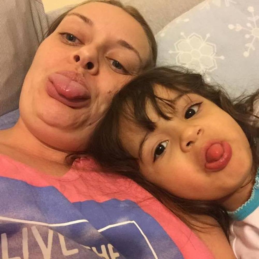 Meet your Posher, Danielle